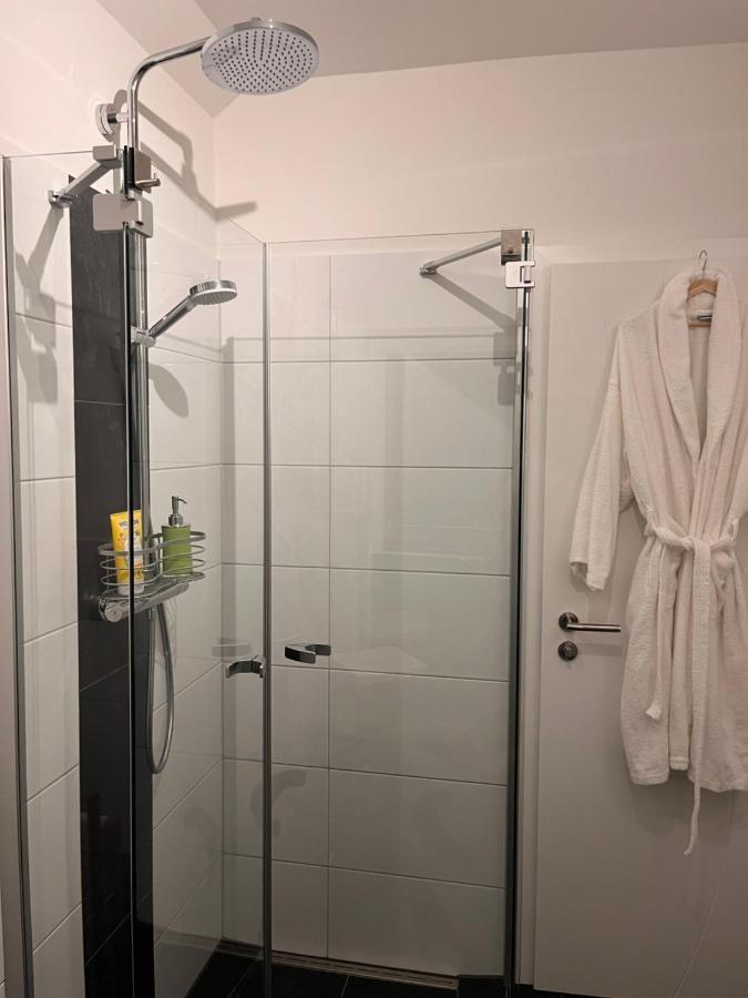 Bike & Chill Apartment Kleve  Bagian luar foto